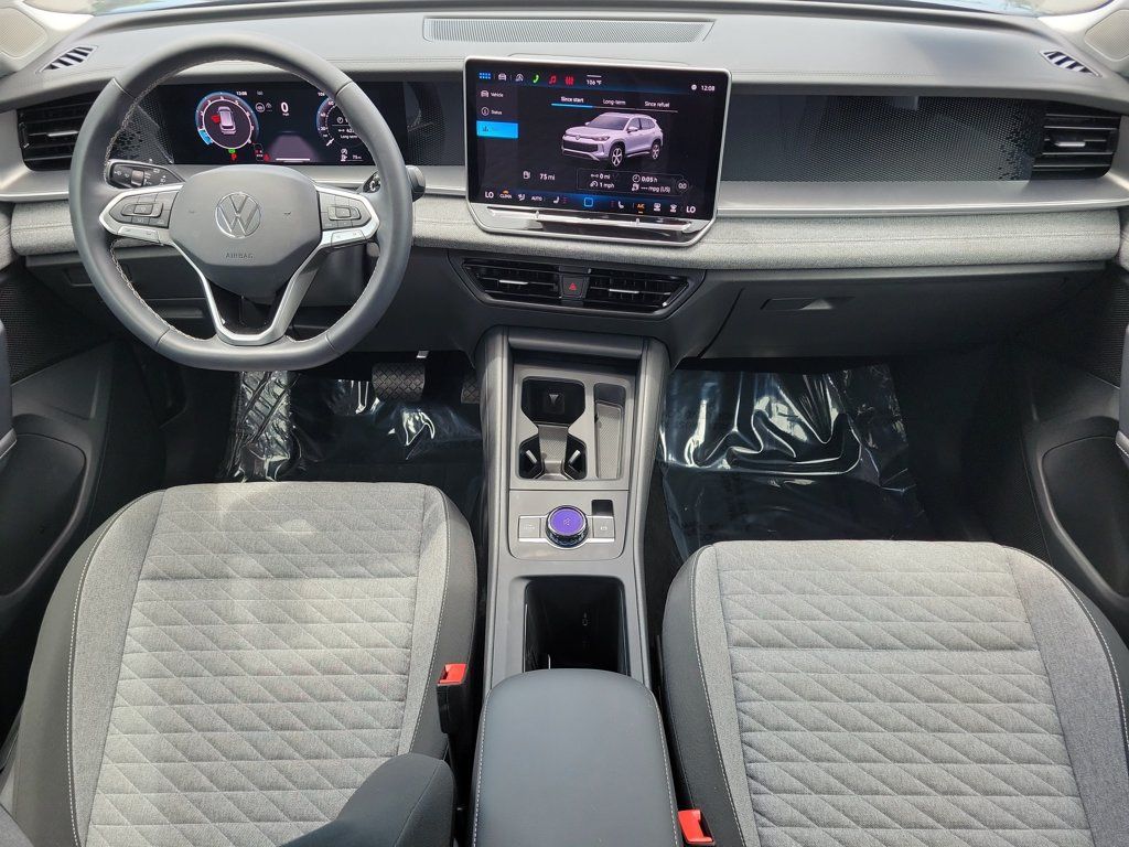 Certified 2026 Volkswagen Tiguan S FWD image 11