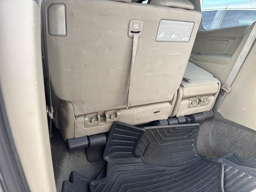 Used 2014 Honda Odyssey EX-L image 12