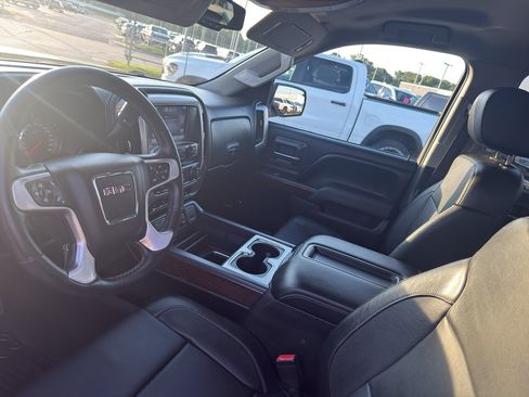 Used 2015 GMC Sierra 1500 SLT w/ SLT Crew Cab Value Package AWD/4WD image 26