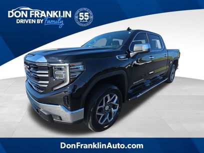 Used 2022 GMC Sierra 1500 SLT w/ SLT Premium Package