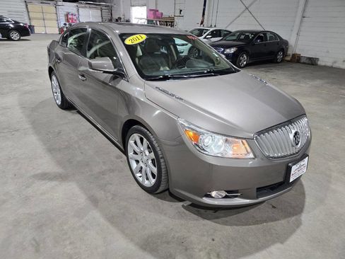 Used 2011 Buick LaCrosse CXS w/ Driver Confidence Package FWD image 18