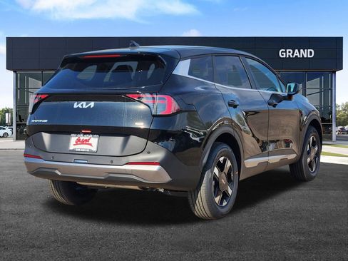 New 2026 Kia Sportage LX image 5