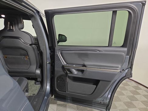 Used 2024 Rivian R1S Adventure AWD/4WD image 19