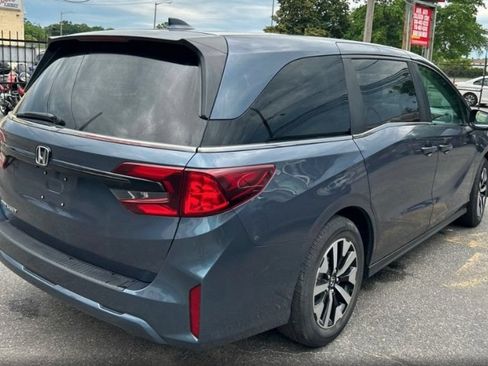 Used 2025 Honda Odyssey EX-L image 6