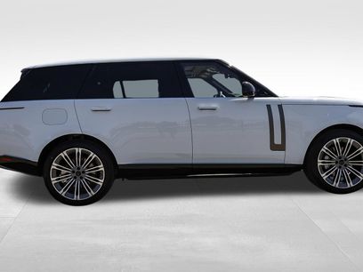 New 2026 Land Rover Range Rover Long Wheelbase SE