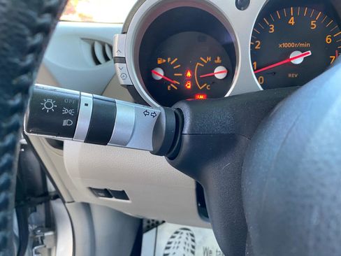 Used 2003 Nissan 350Z Touring RWD image 35