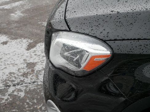 Used 2019 Mercedes-Benz GLA 250 GLA 250 image 16