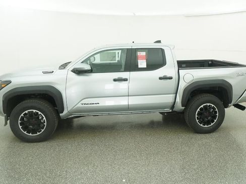 New 2025 Toyota Tacoma TRD Off-Road image 36