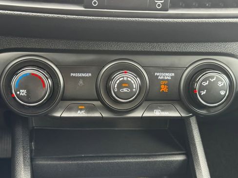 Used 2022 Kia Forte LXS FWD image 31