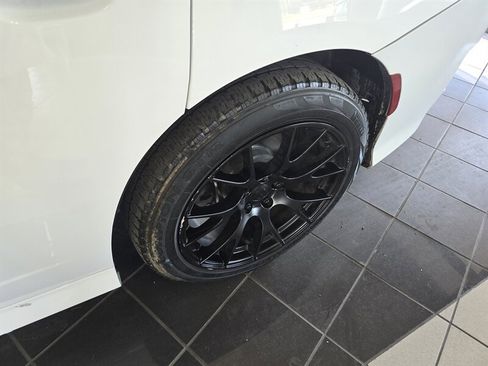 Used 2019 Dodge Charger GT image 29