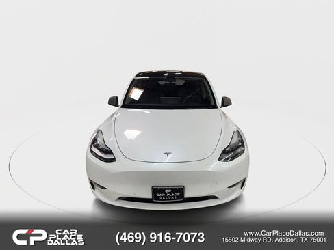 Used 2021 Tesla Model Y Long Range image 4