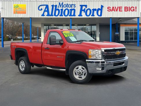 Used 2013 Chevrolet Silverado 2500 LT w/ Interior Plus Package AWD/4WD image 1