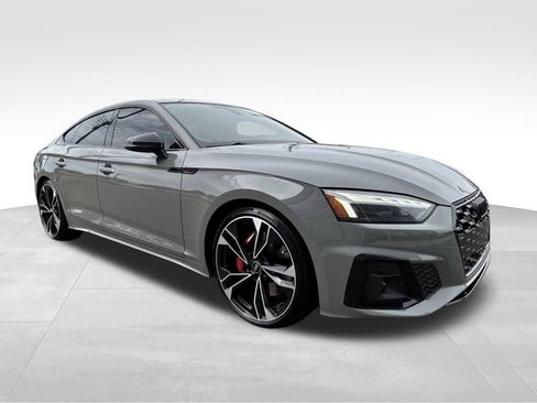 Used 2022 Audi S5 Premium Plus w/ Premium Plus Package image 2