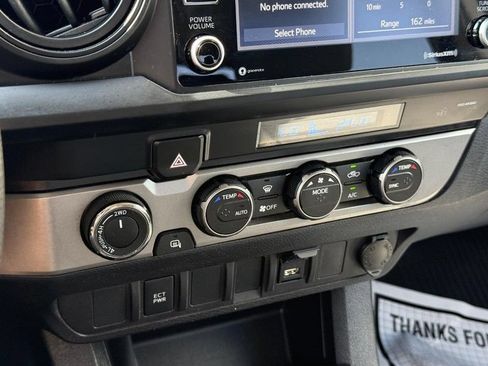 Used 2022 Toyota Tacoma SR AWD/4WD image 28