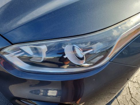 Used 2019 Kia Forte LXS image 7