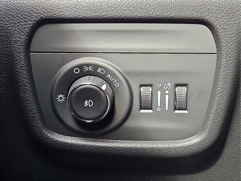 New 2026 Jeep Grand Cherokee L Limited image 20