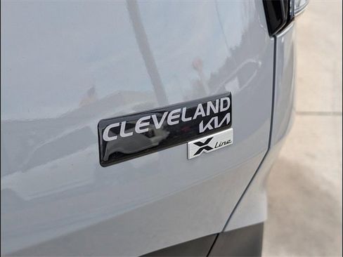 Used 2025 Kia Sportage X-Line w/ Premium Package image 18