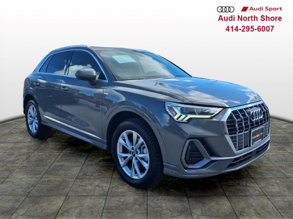 Used 2024 Audi Q3 2.0T Premium Plus w/ Premium Plus Package AWD/4WD image 1