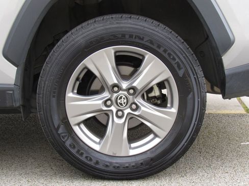 Certified 2024 Toyota RAV4 XLE w/ Convenience Package image 35