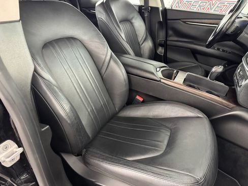 Used 2014 Maserati Ghibli S Q4 AWD/4WD image 36