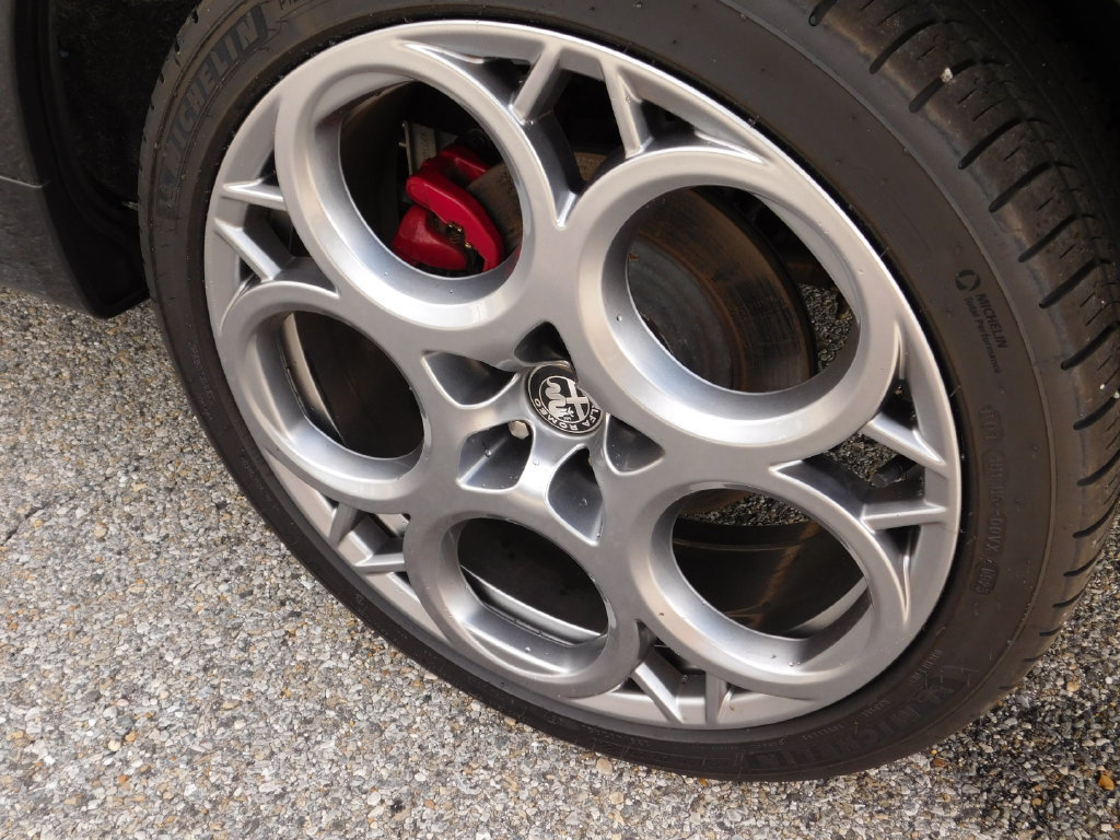 Used 2024 Alfa Romeo Tonale Veloce AWD/4WD image 9