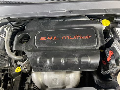 Used 2022 Jeep Compass High Altitude AWD/4WD image 31