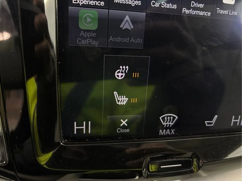 Used 2020 Volvo XC60 T6 Momentum image 45