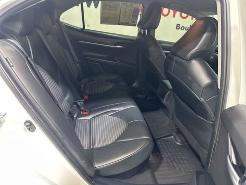 Used 2024 Toyota Camry SE image 13