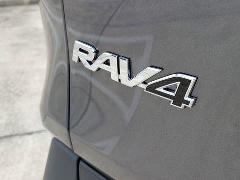 Certified 2025 Toyota RAV4 XLE AWD/4WD image 10