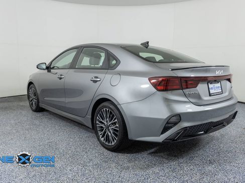 Used 2023 Kia Forte GT-Line w/ GT-Line Technology Package FWD image 5