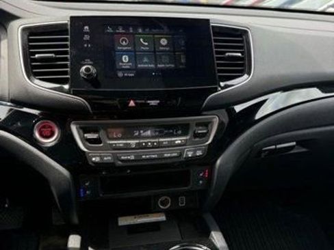 Used 2021 Honda Passport Elite image 11