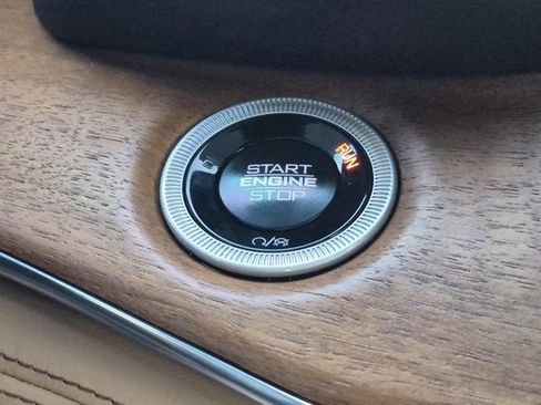 Used 2024 Jeep Grand Cherokee L Summit image 25