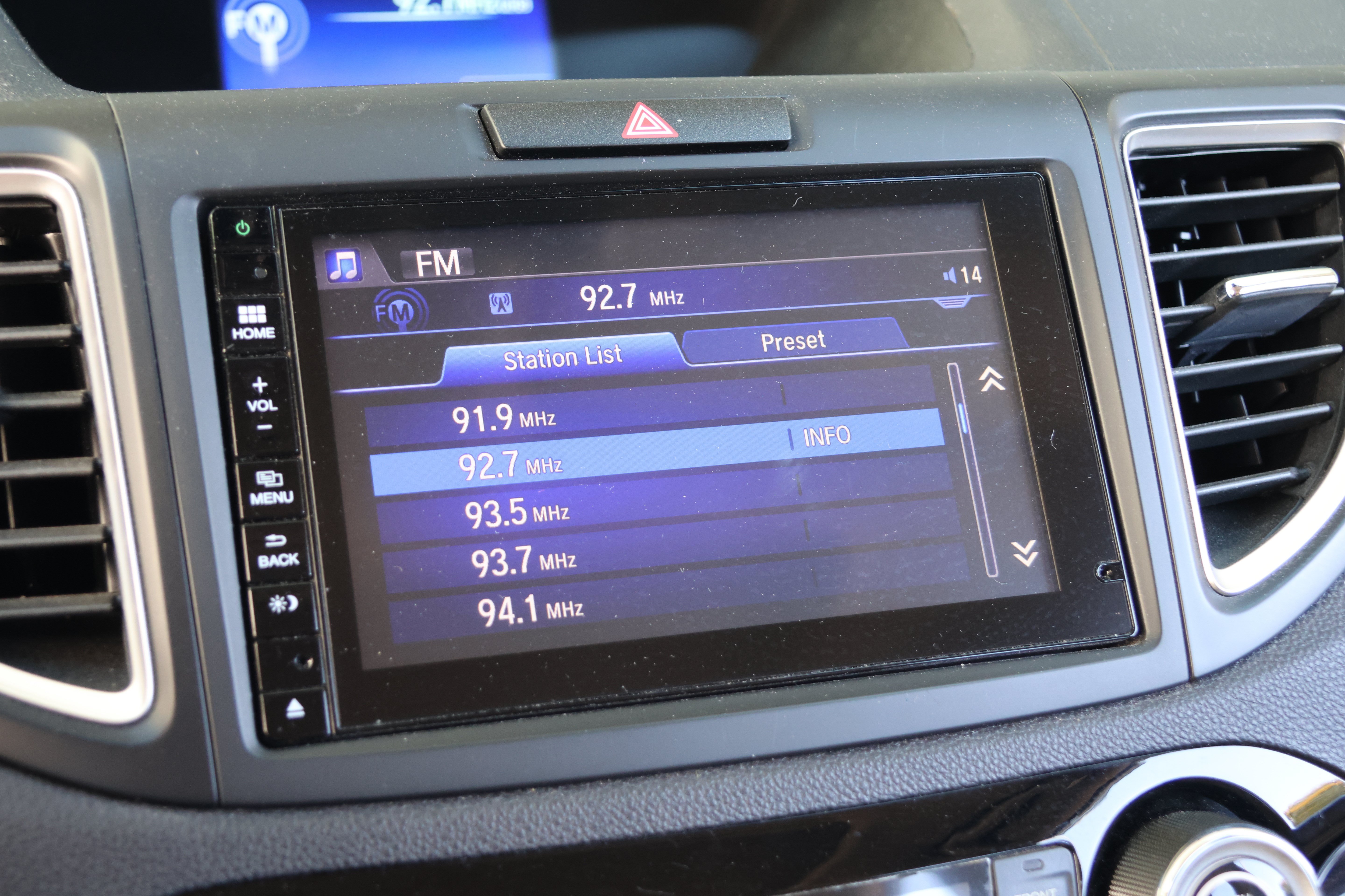 Used 2015 Honda CR-V Touring image 22