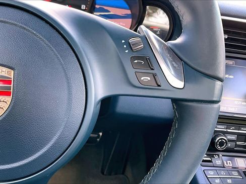 Used 2013 Porsche 911 Carrera RWD image 22