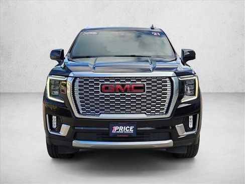 Used 2021 GMC Yukon Denali w/ Denali Ultimate Package AWD/4WD image 2