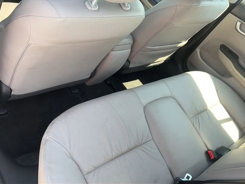 Used 2015 Honda Civic EX-L image 40