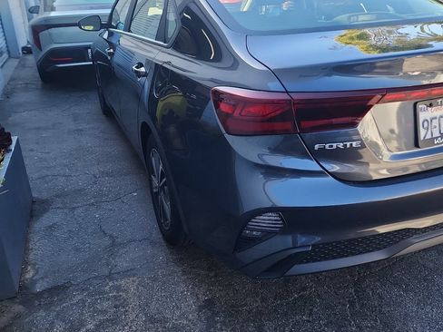 Used 2023 Kia Forte LXS FWD image 4