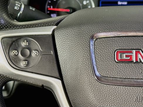 Used 2021 GMC Acadia SLE w/ Elevation Edition FWD image 11