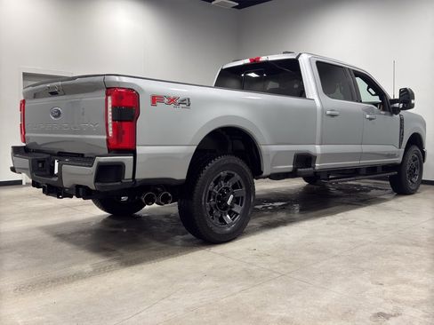 Used 2024 Ford F350 Lariat w/ Sport Appearance Package image 9