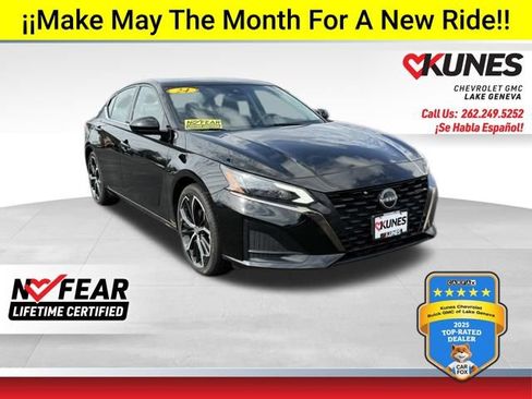 Used 2024 Nissan Altima 2.5 SR FWD image 1