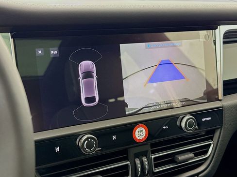 New 2026 Porsche Macan S image 22