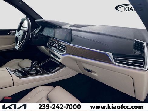 Used 2020 BMW X5 xDrive40i w/ Premium Package image 31