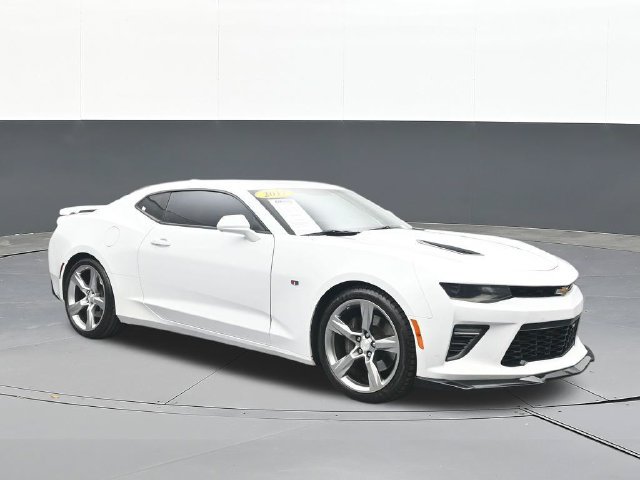 Used 2017 Chevrolet Camaro SS RWD image 19