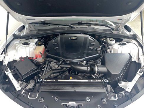 Used 2016 Chevrolet Camaro LT w/ Technology Package image 24