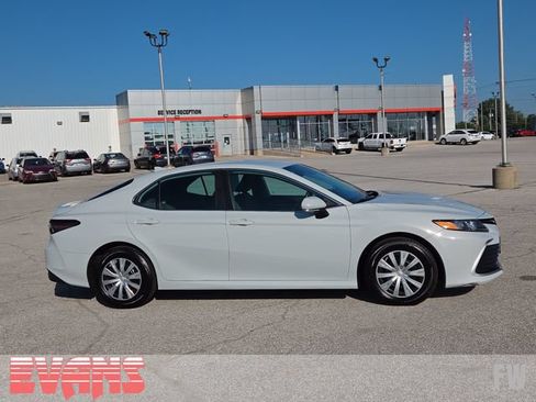 Used 2023 Toyota Camry LE FWD image 2