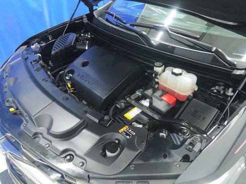 Used 2023 Chevrolet Traverse RS w/ LPO, Floor Liner Package AWD/4WD image 43