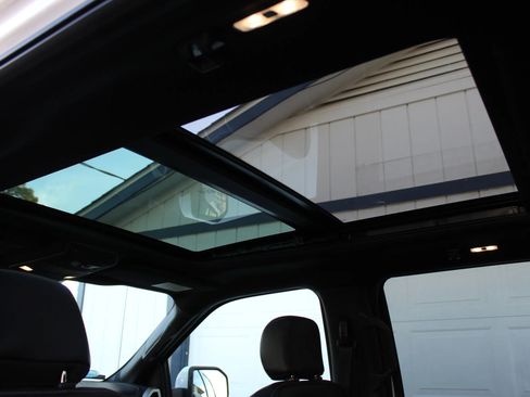 Used 2018 Ford F150 Lariat w/ Equipment Group 502A Luxury image 24