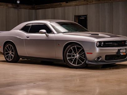 Used 2018 Dodge Challenger R/T Scat Pack w/ Leather Interior Group