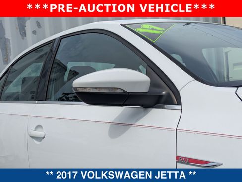 Used 2017 Volkswagen Jetta GLI FWD image 11