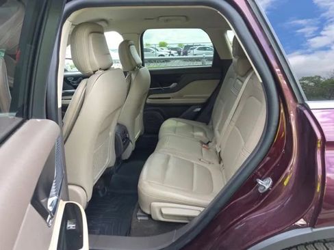 Used 2020 Lincoln Corsair AWD w/ Equipment Group 101A image 7